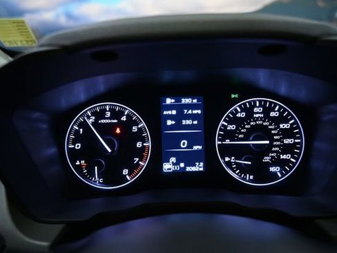 Certified 2025 Subaru Crosstrek 2.5i Limited w/ Popular Package #3A image 39