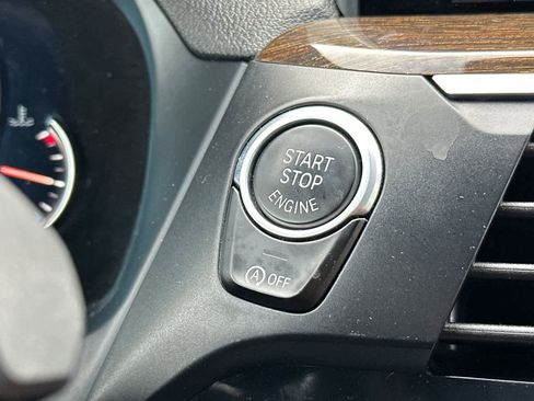 Used 2019 BMW X3 xDrive30i w/ Executive Package image 24