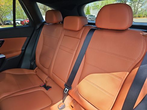 New 2026 Mercedes-Benz GLC 300 image 15