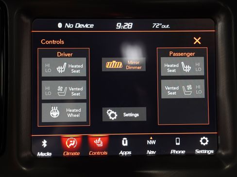 Used 2022 Dodge Challenger R/T Scat Pack w/ 1320 Drag Pack image 24