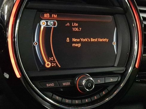 Used 2017 MINI Cooper Clubman S image 15