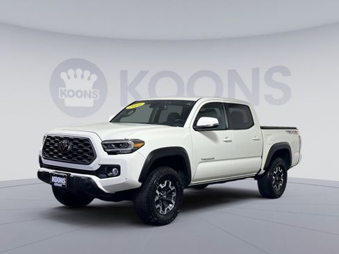 Used 2021 Toyota Tacoma TRD Off-Road w/ Technology Package AWD/4WD image 1