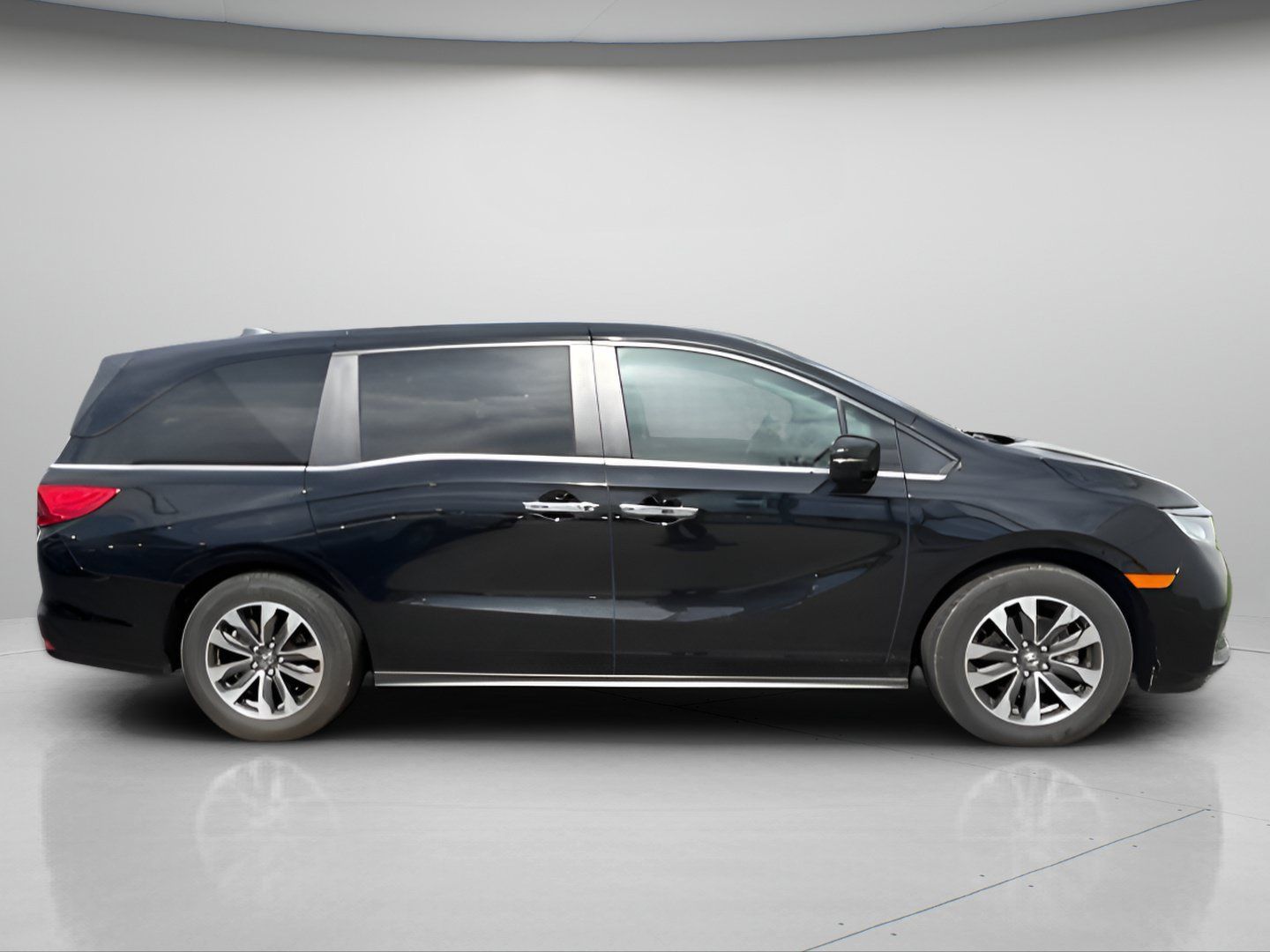 Used 2024 Honda Odyssey EX-L image 6