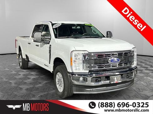 Used 2023 Ford F350 XLT w/ FX4 Off-Road Package image 1