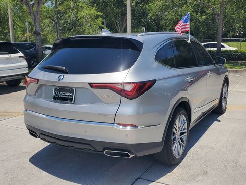 Used 2024 Acura MDX SH-AWD w/ Advance Package image 7