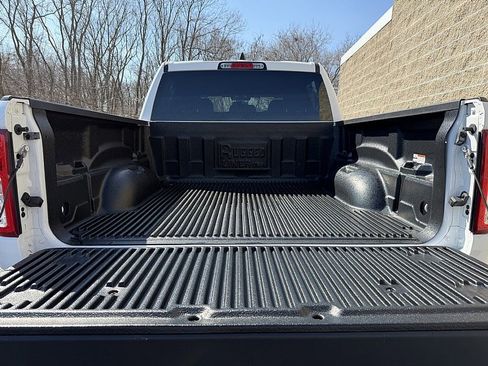 Used 2023 RAM 1500 Big Horn image 27