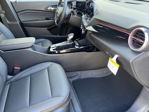 New 2026 Chevrolet Trax RS w/ Driver Confidence Package image 23