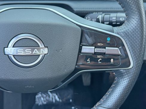 Used 2023 Nissan Ariya FWD image 21