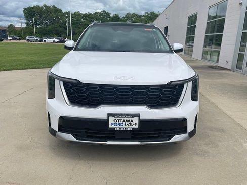 New 2026 Kia Sorento S w/ S Panoramic Sunroof Package FWD image 3