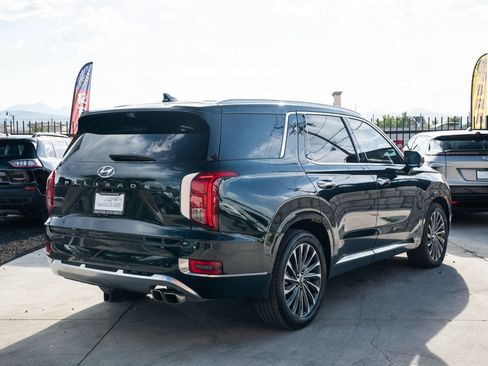 Used 2023 Hyundai Palisade Calligraphy w/ Cargo Package AWD/4WD image 9