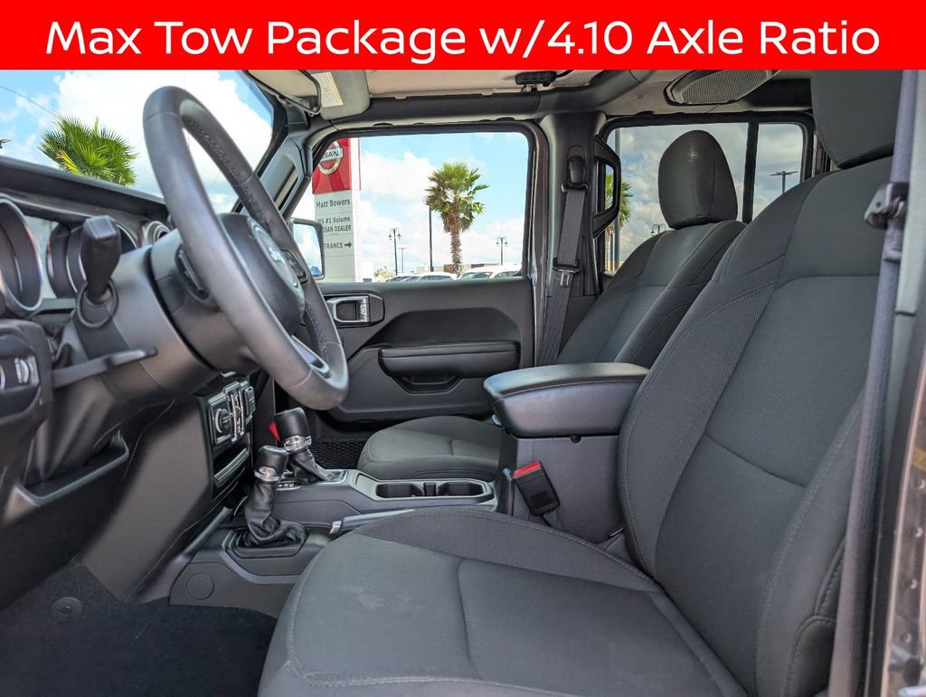 Used 2023 Jeep Gladiator Sport AWD/4WD image 13
