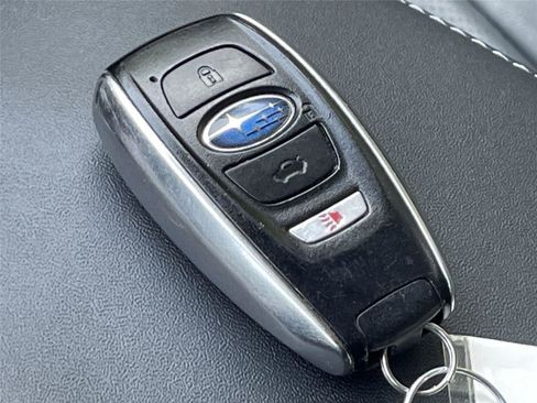 Used 2022 Subaru Ascent Limited w/ Technology Package AWD/4WD image 34