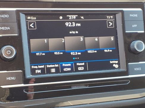 Used 2022 Volkswagen Tiguan S image 23