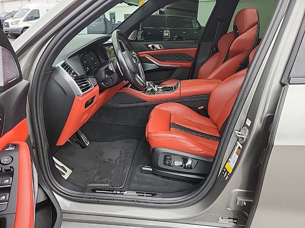 Used 2023 BMW X5 M w/ Competition Package AWD/4WD image 32