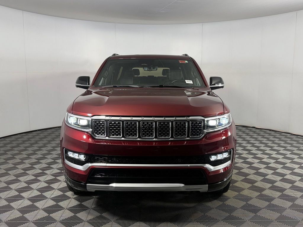 Used 2023 Jeep Grand Wagoneer Series III AWD/4WD image 10