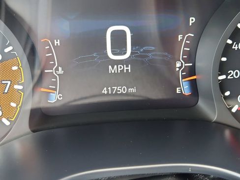 Used 2025 Jeep Compass Limited AWD/4WD image 13