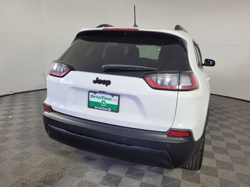 Used 2021 Jeep Cherokee Latitude Plus image 7