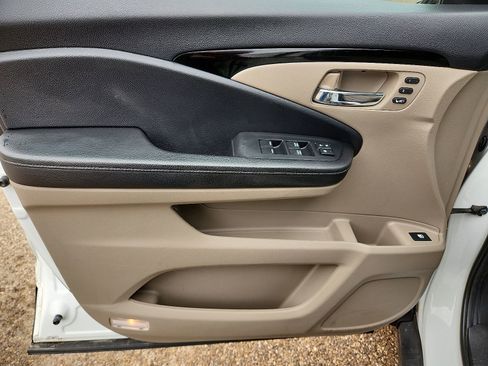 Used 2020 Honda Ridgeline RTL-E image 13