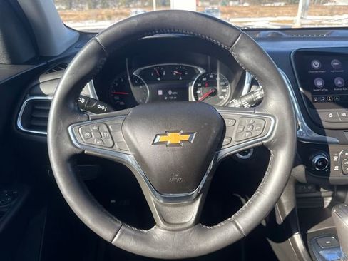 Used 2019 Chevrolet Equinox LT w/ Sun & Navigation Package image 16