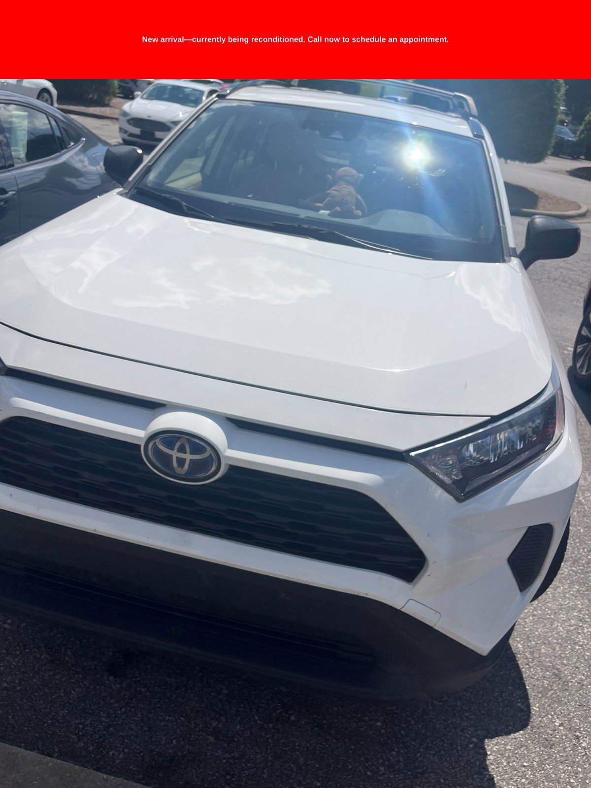 Used 2019 Toyota RAV4 LE AWD/4WD image 6