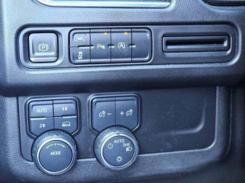 Used 2024 Chevrolet Tahoe LT image 20