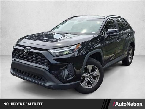 Used 2024 Toyota RAV4 XLE FWD image 1