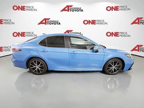 Certified 2023 Toyota Camry SE FWD image 9