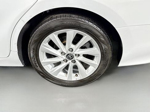 Used 2022 Toyota Camry LE FWD image 36