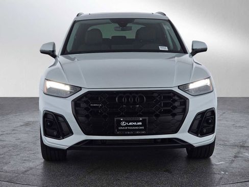 Used 2023 Audi Q5 e Premium Plus w/ Premium Plus Package image 8