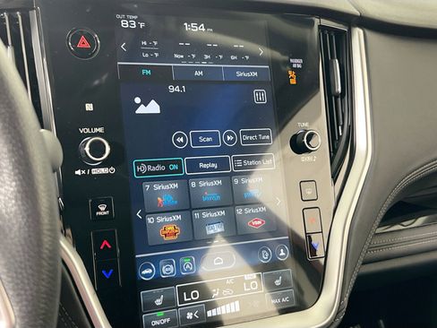 Used 2023 Subaru Outback Limited image 14