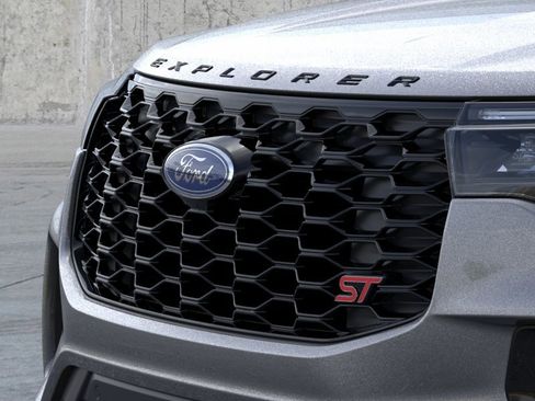 New 2026 Ford Explorer ST AWD/4WD image 19