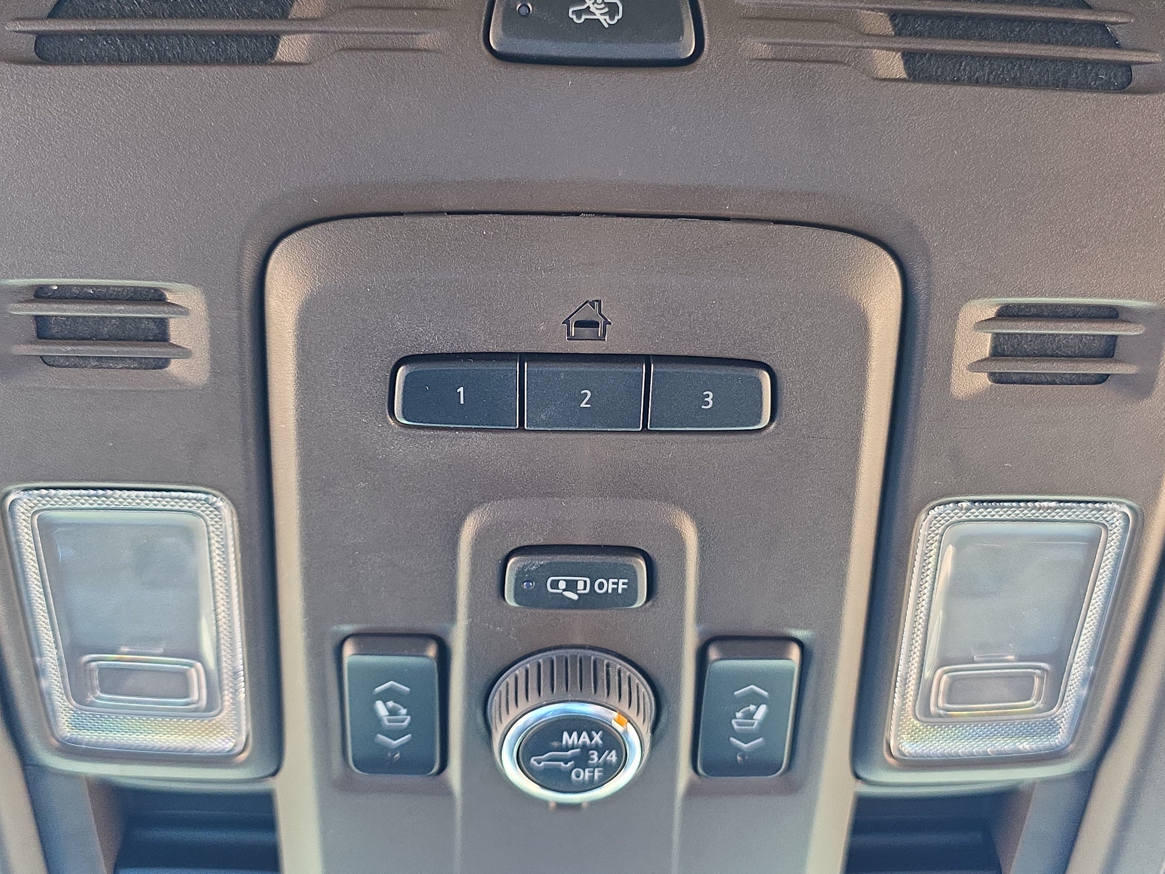 Used 2023 Cadillac Escalade Sport w/ LPO, ONYX Package AWD/4WD image 28