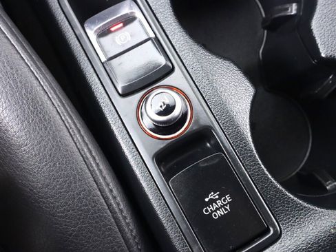 Used 2018 Audi Q3 2.0T Premium Plus image 25