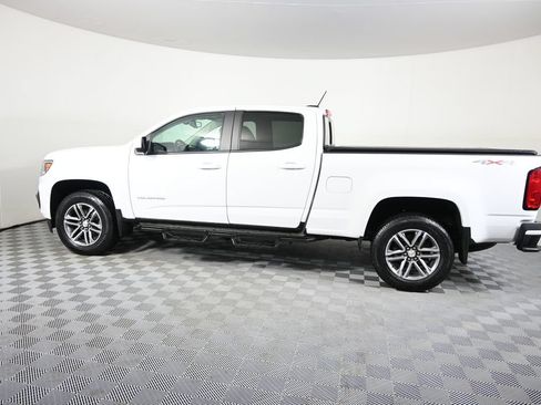 Used 2022 Chevrolet Colorado LT w/ LT Convenience Package AWD/4WD image 3