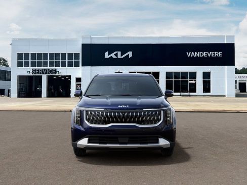 New 2026 Kia Carnival FWD image 2