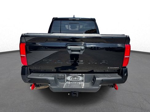 Used 2025 Toyota Tacoma TRD Off-Road w/ TRD Off Road Premium Package AWD/4WD image 4