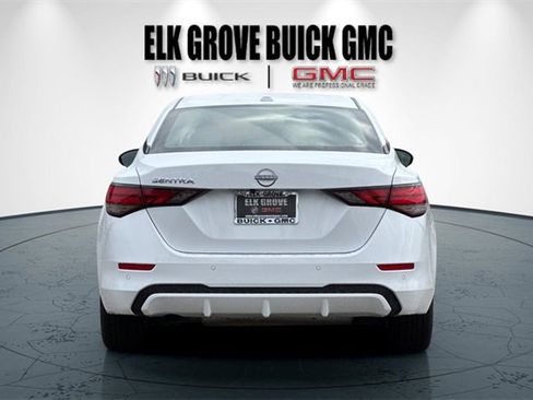 Used 2025 Nissan Sentra SV image 5