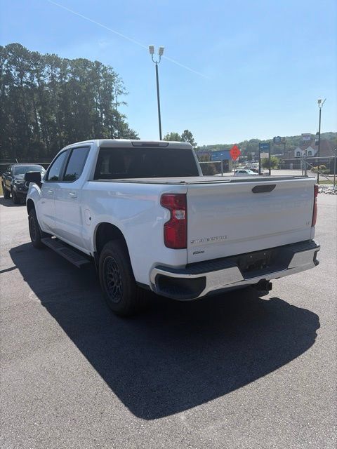 Used 2021 Chevrolet Silverado 1500 LT RWD image 4