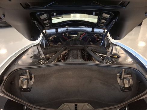Used 2023 Chevrolet Corvette Stingray Coupe w/ Z51 Performance Package RWD image 28