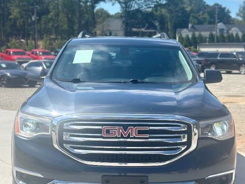 Used 2019 GMC Acadia SLT image 3