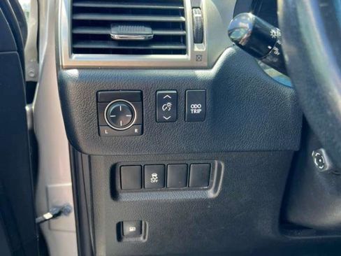 Used 2014 Lexus GX 460 AWD/4WD image 24