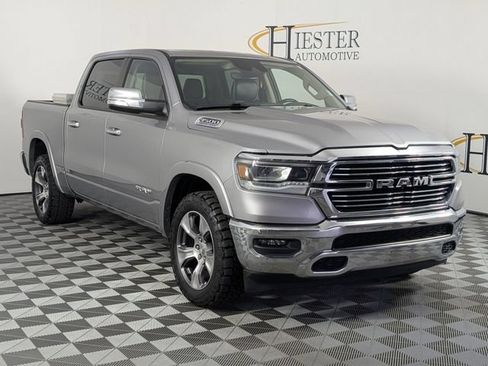 Used 2021 RAM 1500 Laramie AWD/4WD image 2