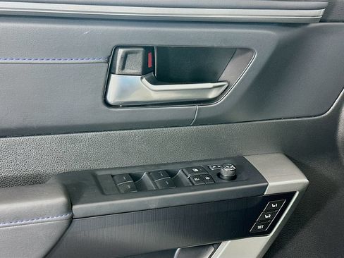 Certified 2025 Toyota Tundra Platinum AWD/4WD image 18