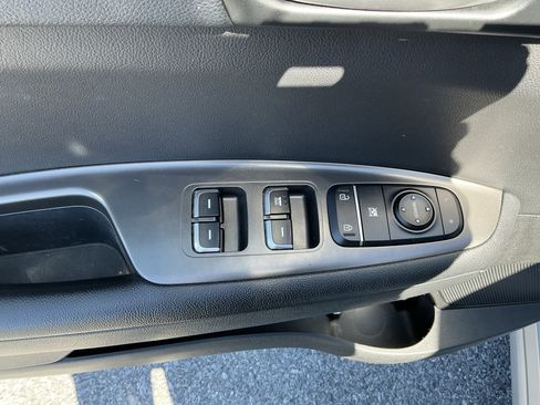 Used 2019 Kia Optima LX FWD image 14