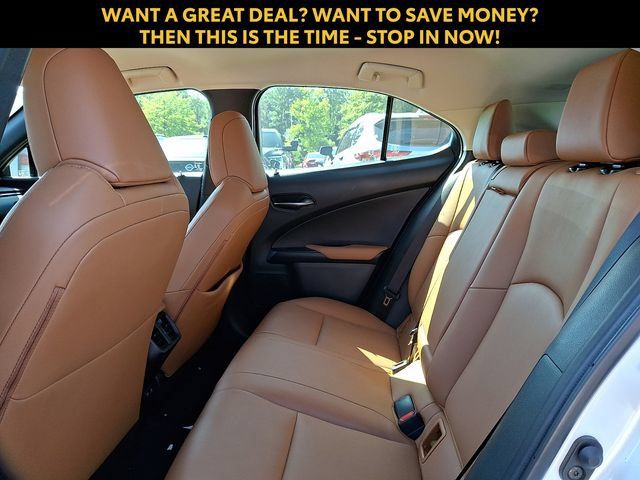Used 2020 Lexus UX 200 w/ Accessory Package 2 FWD image 9