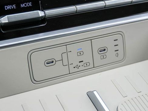 New 2026 Hyundai Santa Fe SEL FWD image 19