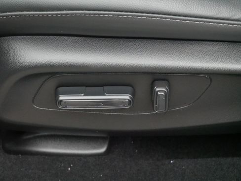 Certified 2024 Honda HR-V EX-L image 20