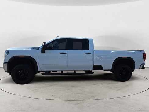 Used 2024 GMC Sierra 2500 Pro w/ 1SA Pro Safety Plus Package AWD/4WD image 8