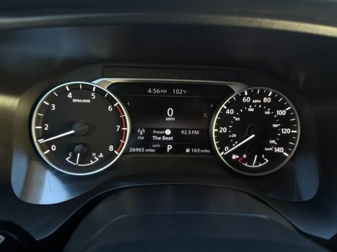 Used 2025 Nissan Rogue SV AWD/4WD image 16
