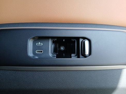 New 2026 BMW X5 sDrive40i RWD image 15